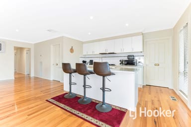 Property 8 Rachael Court, Pakenham VIC 3810 IMAGE 0