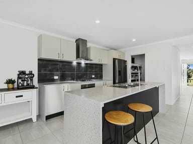 Property 21 Grasstree Place, Ningi QLD 4211 IMAGE 0