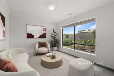 Property 14 Minster Avenue, Warragul VIC 3820 IMAGE 0