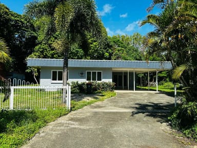 Property 21-23 Oak Street, Holloways Beach QLD 4878 IMAGE 0