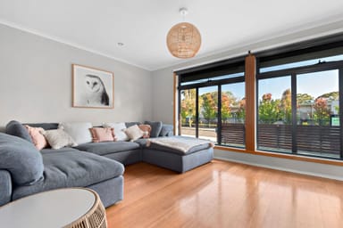 Property 21 Brunning Crescent, Frankston North VIC 3200 IMAGE 0