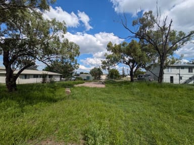 Property 8 PARKINSON STREET, COLLINSVILLE QLD 4804 IMAGE 0