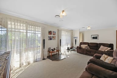 Property 13 Ryeburn Close, Traralgon VIC 3844 IMAGE 0