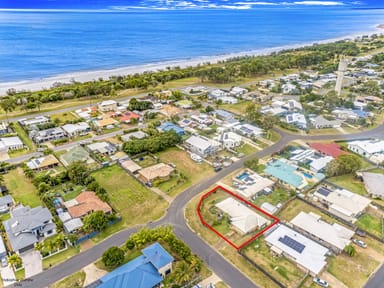 Property 1 Cycad Court, MOORE PARK BEACH QLD 4670 IMAGE 0