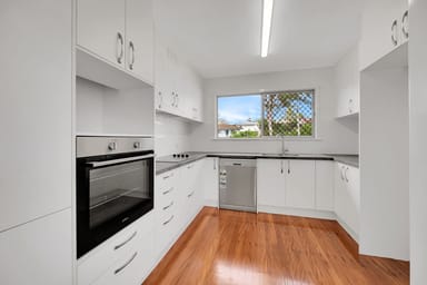 Property 4 Fair Street, Wishart QLD 4122 IMAGE 0