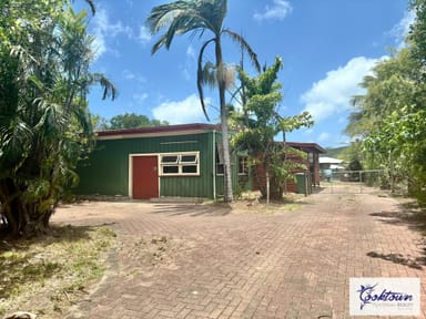 Property 80 Hope St, Cooktown QLD 4895 IMAGE 0