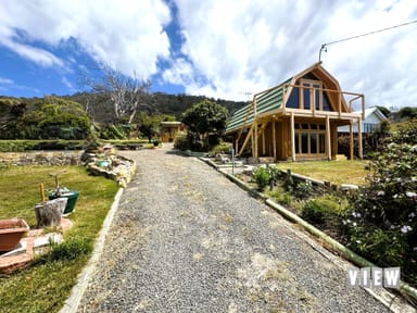 Property 18025 Tasman Highway, BICHENO TAS 7215 IMAGE 0