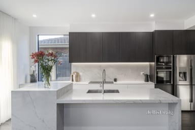 Property 28 Katoomba Drive, Mulgrave VIC 3170 IMAGE 0
