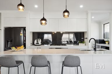 Property 38 Yellowtail Grove, Beeliar WA 6164 IMAGE 0