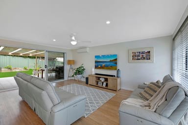 Property 4 Sarah Close, KILLARNEY VALE NSW 2261 IMAGE 0