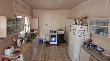 Property 31 Curnow Street, Crows Nest QLD 4355 IMAGE 0