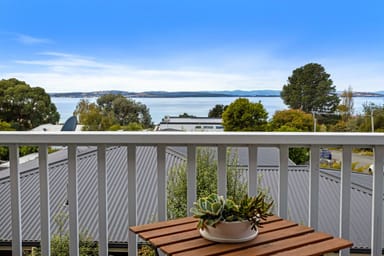 Property 22 Gourlay Street, Blackmans Bay TAS 7052 IMAGE 0