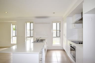 Property 26 Koolivoo Parade, Boyne Island QLD 4680 IMAGE 0