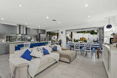 Property 11 Warde Street, Scarborough QLD 4020 IMAGE 0