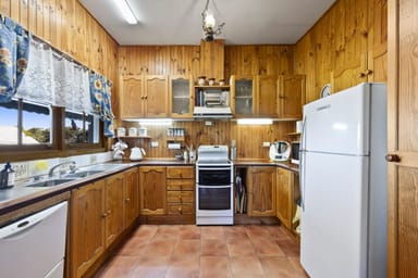 Property 4 Dehnerts Road, Daisy Hill VIC 3465 IMAGE 0