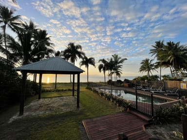 Property 5 Marine Parade, Newell QLD 4873 IMAGE 0