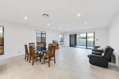 Property 19 Bayhorse Avenue, CARNES HILL NSW 2171 IMAGE 0