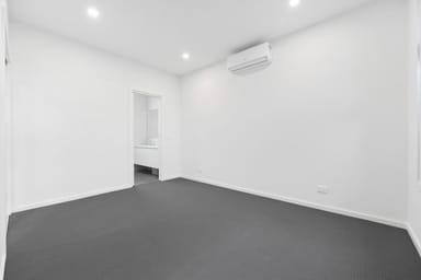 Property 2, 4 The Glen, Frankston VIC 3199 IMAGE 0