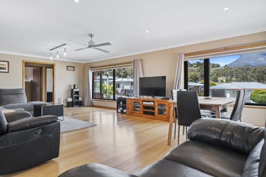 Property 21 Ashbourne Grove, WEST MOONAH TAS 7009 IMAGE 0