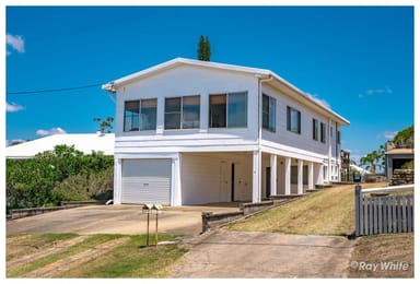 Property 8 Esplanade, COOEE BAY QLD 4703 IMAGE 0