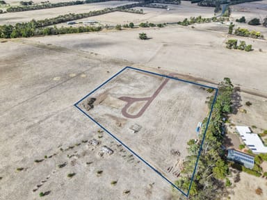 Property 2 Bond Street, Cobden VIC 3266 IMAGE 0