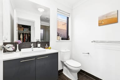 Property 52 Aspect Road, Mount Duneed VIC 3217 IMAGE 0