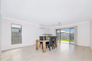 Property 43 ROOSEVELT Loop, MOUNT LOUISA QLD 4814 IMAGE 0