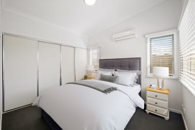Property 4/9 Greening Street, Mount Gravatt QLD 4122 IMAGE 0