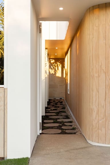 Property 11 Kennedy Parade, GOLDEN BEACH QLD 4551 IMAGE 0