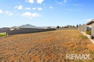 Property 19 Hilton Place, Junee NSW 2663 IMAGE 0