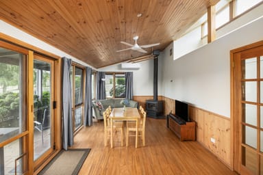 Property 32 Trewhella Drive, Newham VIC 3442 IMAGE 0