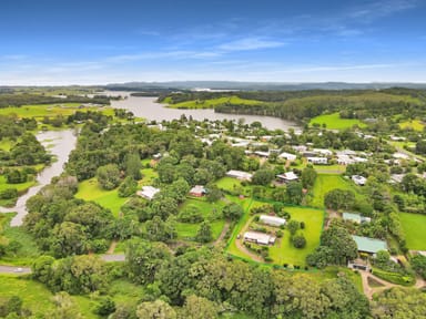 Property 29 PARK AVENUE, YUNGABURRA QLD 4884 IMAGE 0