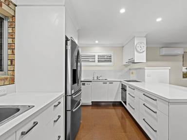 Property 352 Stanbrough Road, Belmont QLD 4153 IMAGE 0