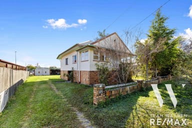 Property 39 Andrews Street, CANNON HILL QLD 4170 IMAGE 0