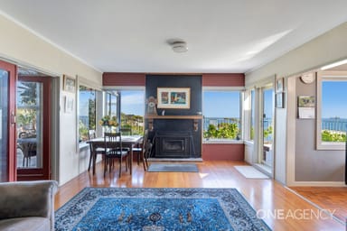 Property 23 Seaview Avenue, Parklands TAS 7320 IMAGE 0