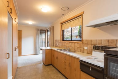 Property 4 Gnarr Street, LAKE WENDOUREE VIC 3350 IMAGE 0