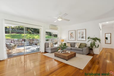 Property 7 Cardell Place, PULLENVALE QLD 4069 IMAGE 0