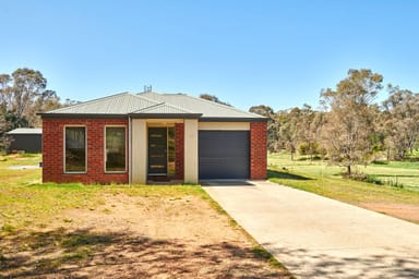 Property 20 Warren Road, HEATHCOTE VIC 3523 IMAGE 0