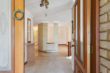 Property 39 Lakeshore Close, Ballajura WA 6066 IMAGE 0