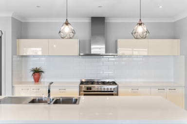 Property 32 Seaside Boulevard, Fern Bay NSW 2295 IMAGE 0