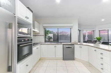 Property 296 Ormond Road, NARRE WARREN SOUTH VIC 3805 IMAGE 0