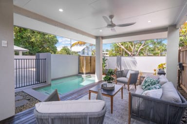 Property 1/11 Hibiscus Lane, Holloways Beach QLD 4878 IMAGE 0