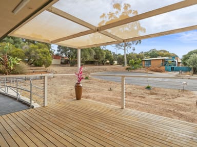 Property 8 Larissa Court, HACKHAM WEST SA 5163 IMAGE 0