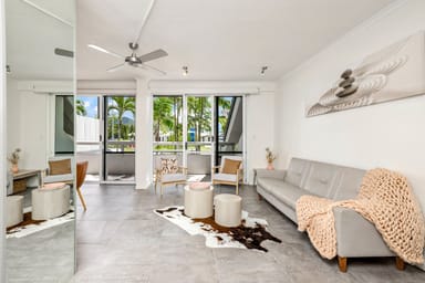 Property 101/279 Esplanade, Cairns North QLD 4870 IMAGE 0