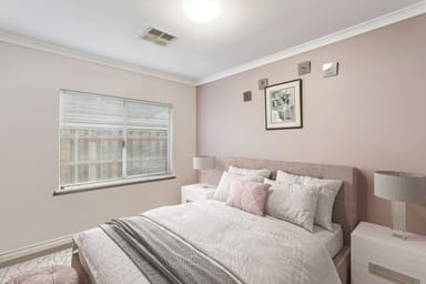 Property 18 Shipton Lane, The Vines WA 6069 IMAGE 0