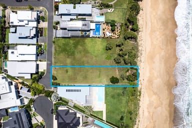 Property 4 Oceanfront Drive, SAPPHIRE BEACH NSW 2450 IMAGE 0