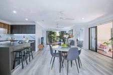 Property 25, 74 Plaza Street, Wynnum West QLD 4178 IMAGE 0