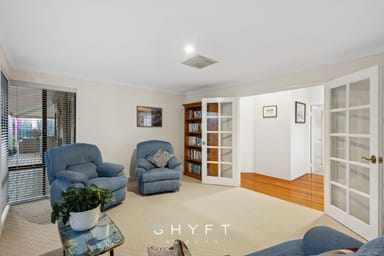 Property 19 Kin Bay Entrance, Mindarie WA 6030 IMAGE 0