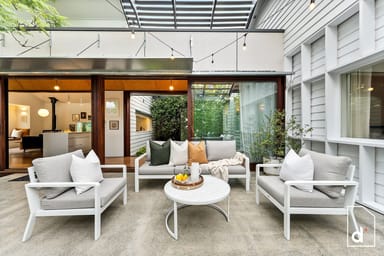 Property 35 Pass Avenue, Thirroul NSW 2515 IMAGE 0