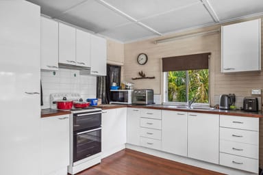 Property 14 Pearson Street, Granville QLD 4650 IMAGE 0